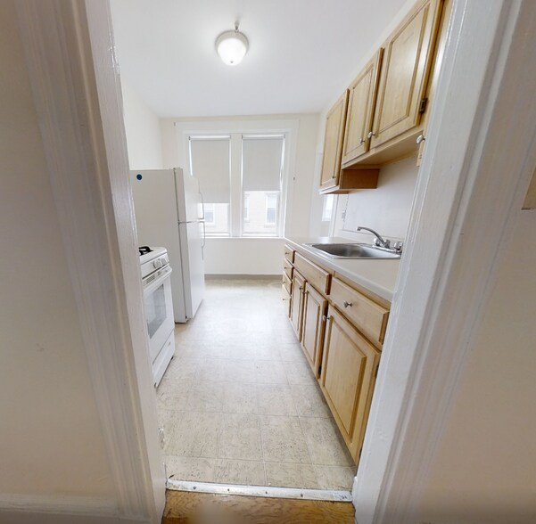 Building Photo - 120 Washington St