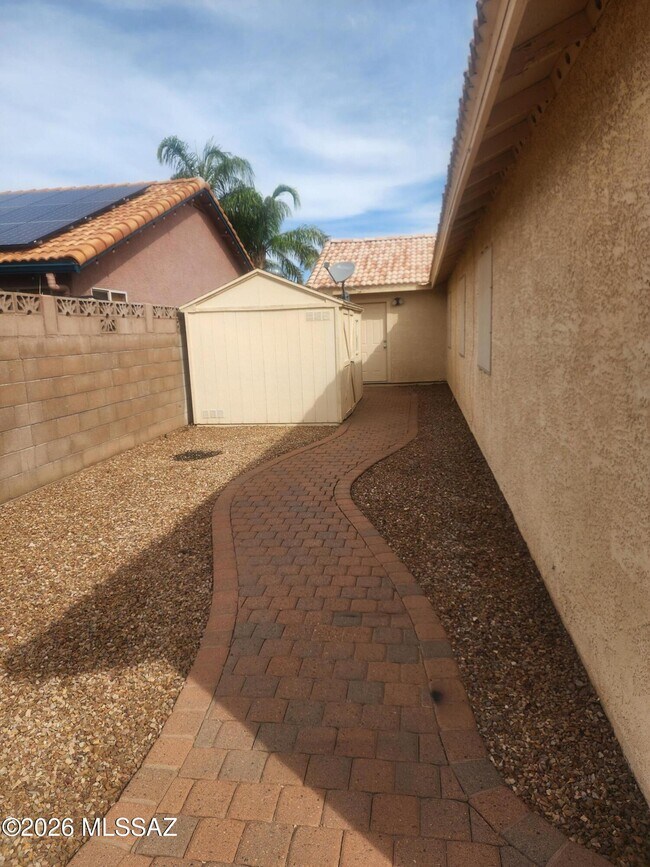 Building Photo - 7649 S Freshwater Pearl Dr