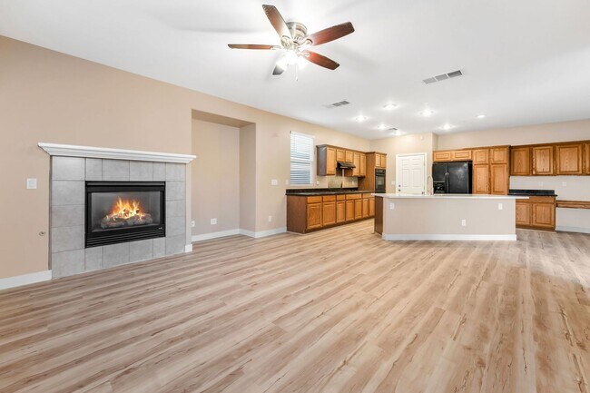 Building Photo - 9721 Sienna Valley Ave