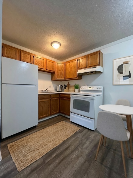 Building Photo - 4471 High St