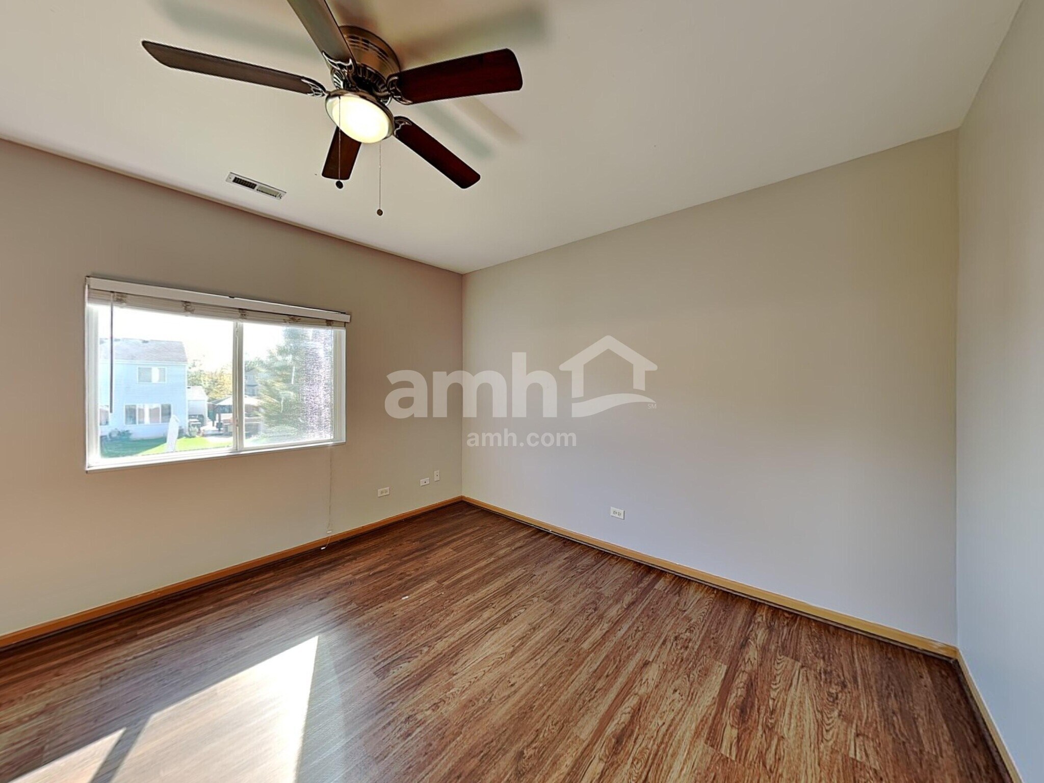 Building Photo - 1012 Mission Blvd