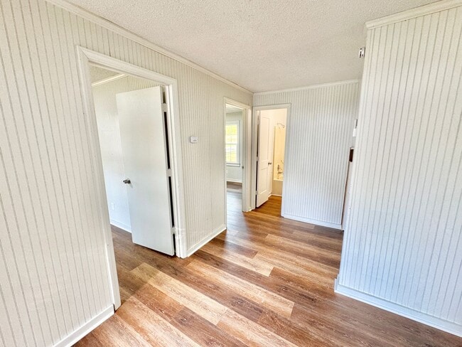 Building Photo - Statesville - 2BD/1BA
