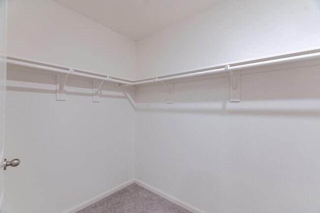 Building Photo - 10314 Woodwick St