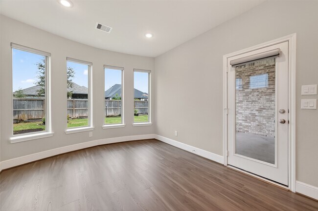 Building Photo - 3123 Lantana Trl