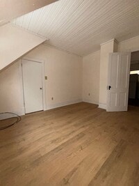 Building Photo - 139 Broadway