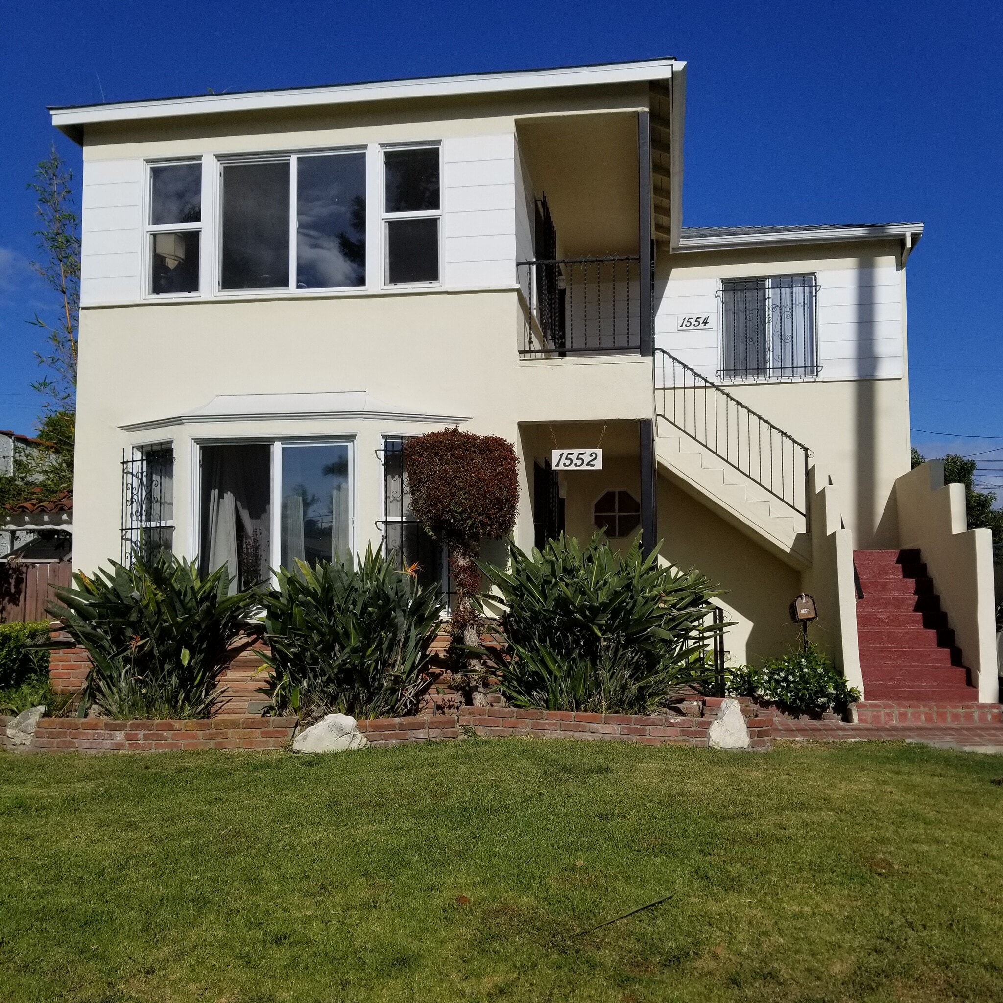 FRONT - 1554 S Stanley Ave