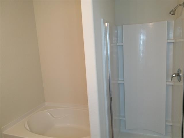 Building Photo - 3100 Montserrat Creek Dr