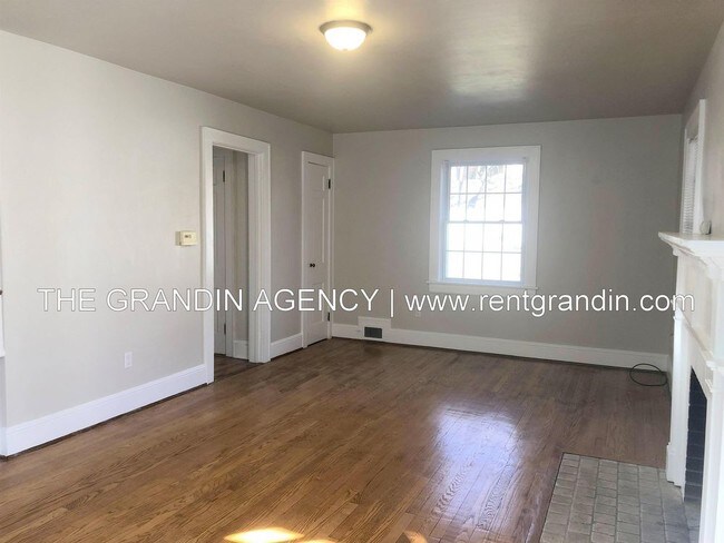 Building Photo - 1533 Brandon Avenue Southwest