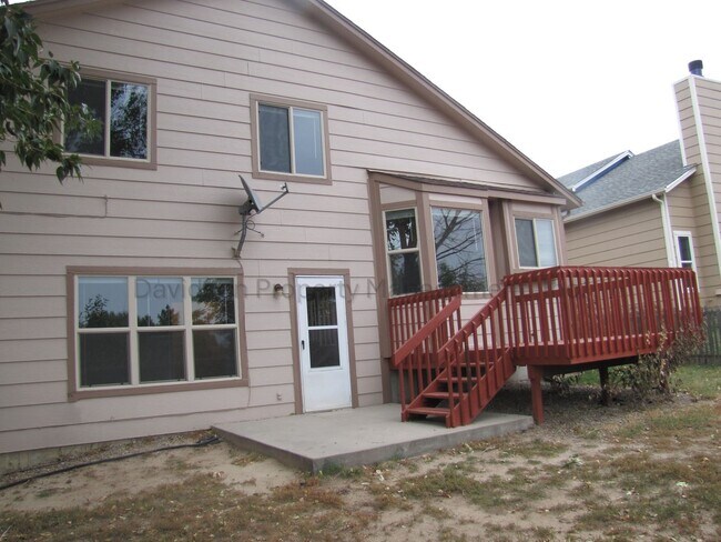 Building Photo - 5624 Corinth Dr