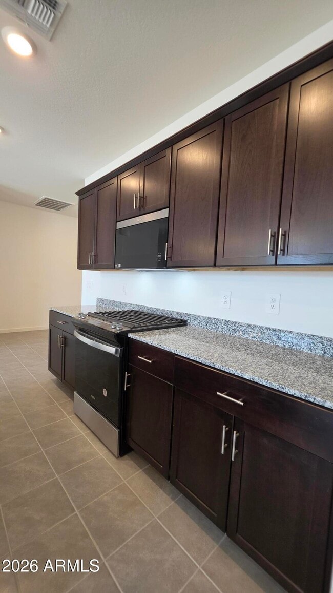 Building Photo - 37098 W Prado St