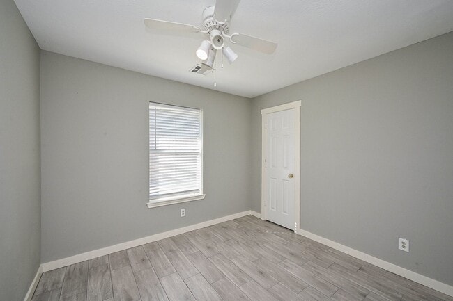 Building Photo - 6607 W T C Jester Blvd