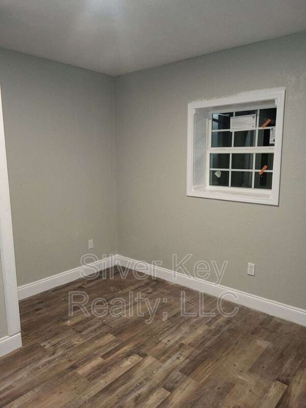 Building Photo - 223 Lakewood Subdivision Rd