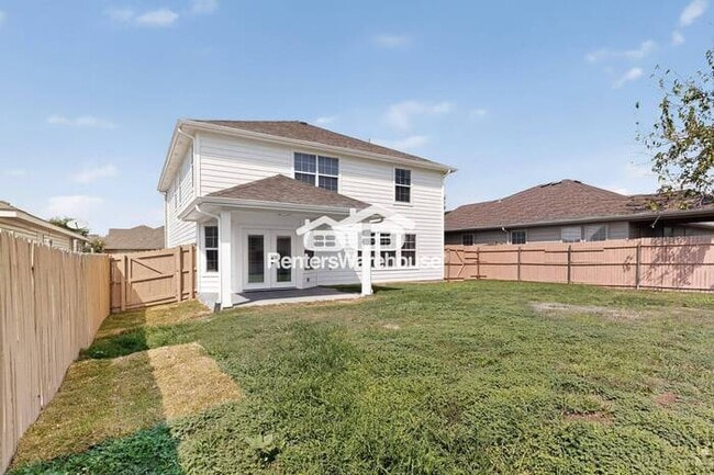 Building Photo - Haslet New Listing Completely Refreshed