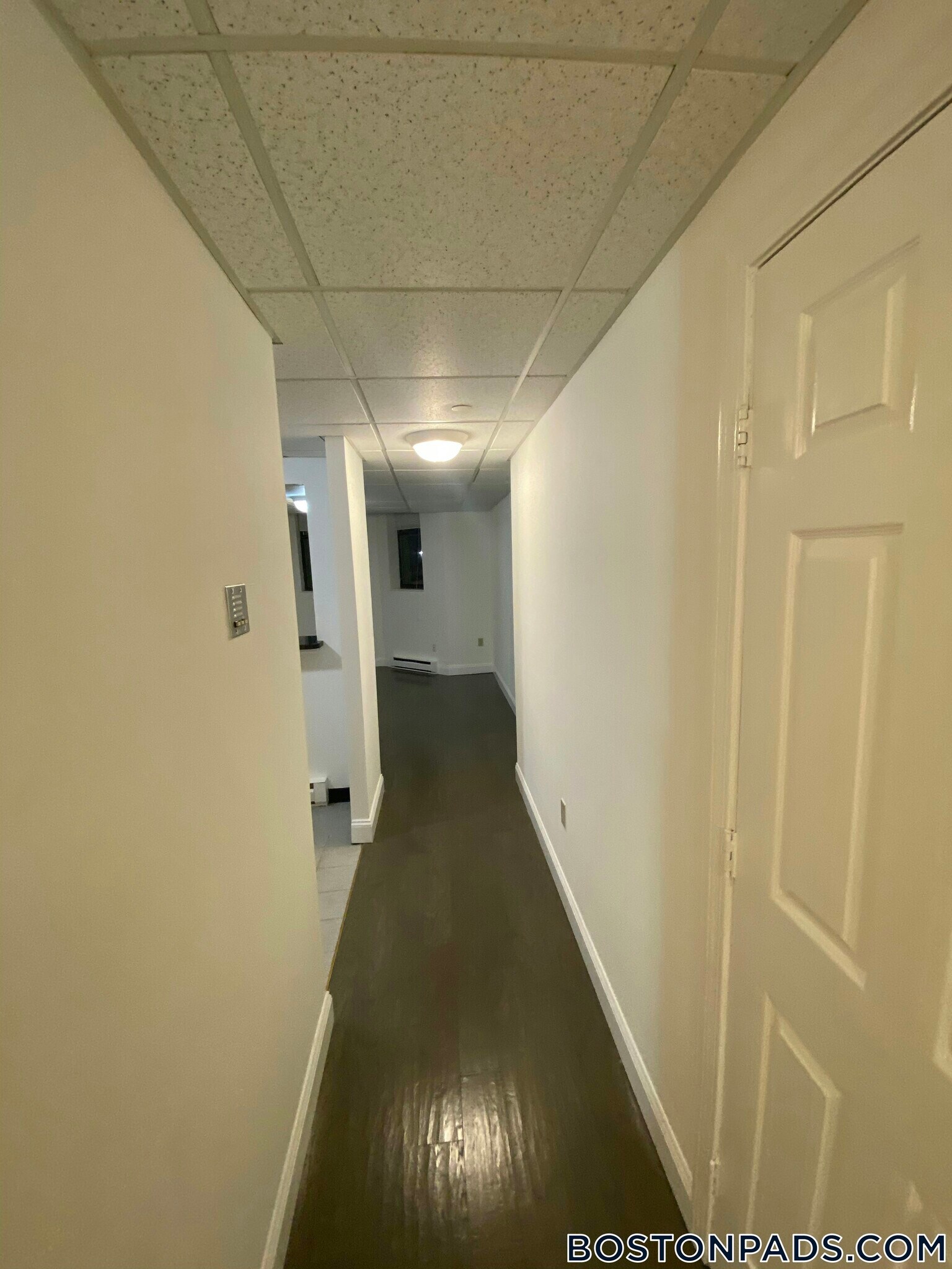 Building Photo - 98 Queensberry St