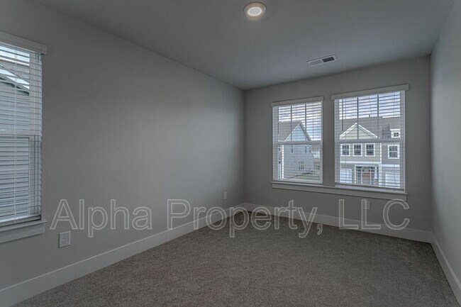 Building Photo - 1326 Maplesmith Wy