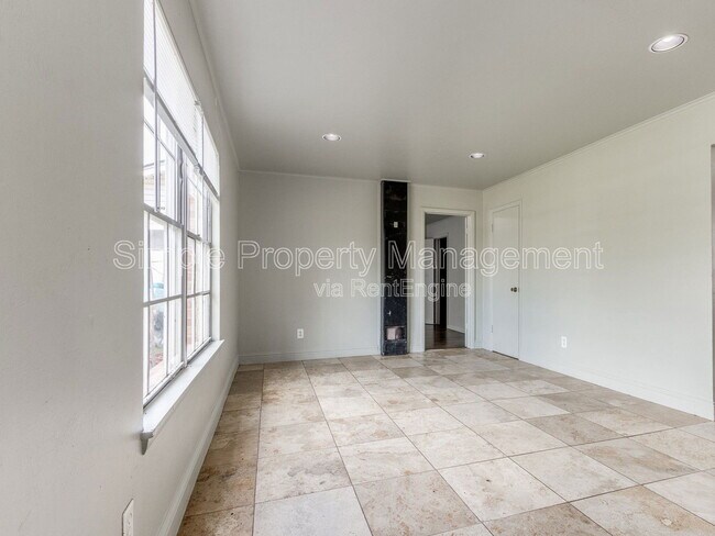 Building Photo - 2934 NW 32nd St