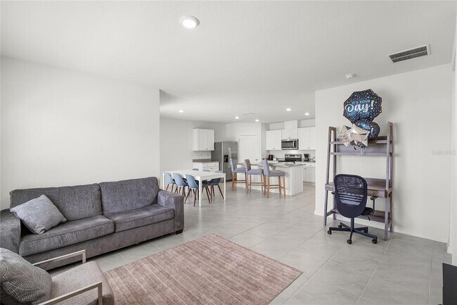 Building Photo - 1340 Daisy Feild Dr