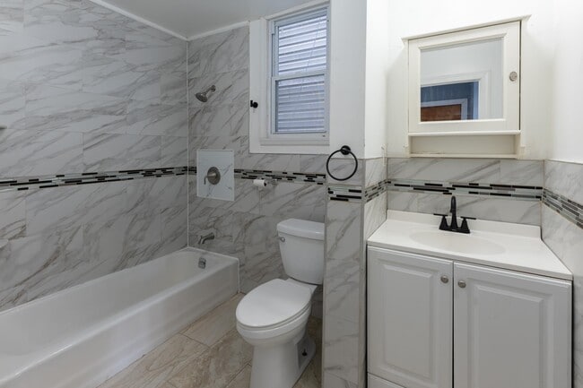 Building Photo - 341 Lembeck Ave