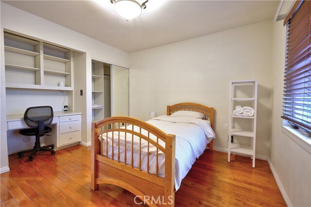 Building Photo - 2895 Woodlawn Ave