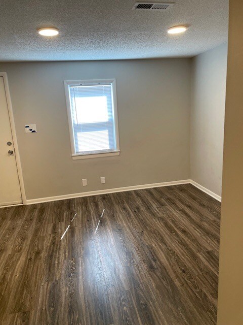 Bedroom #2 - 521 Benton Blvd