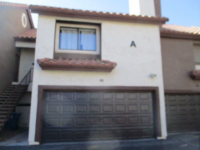 Primary Photo - 3 br, 2.5 bath House - 2995 E Sunset #130 A