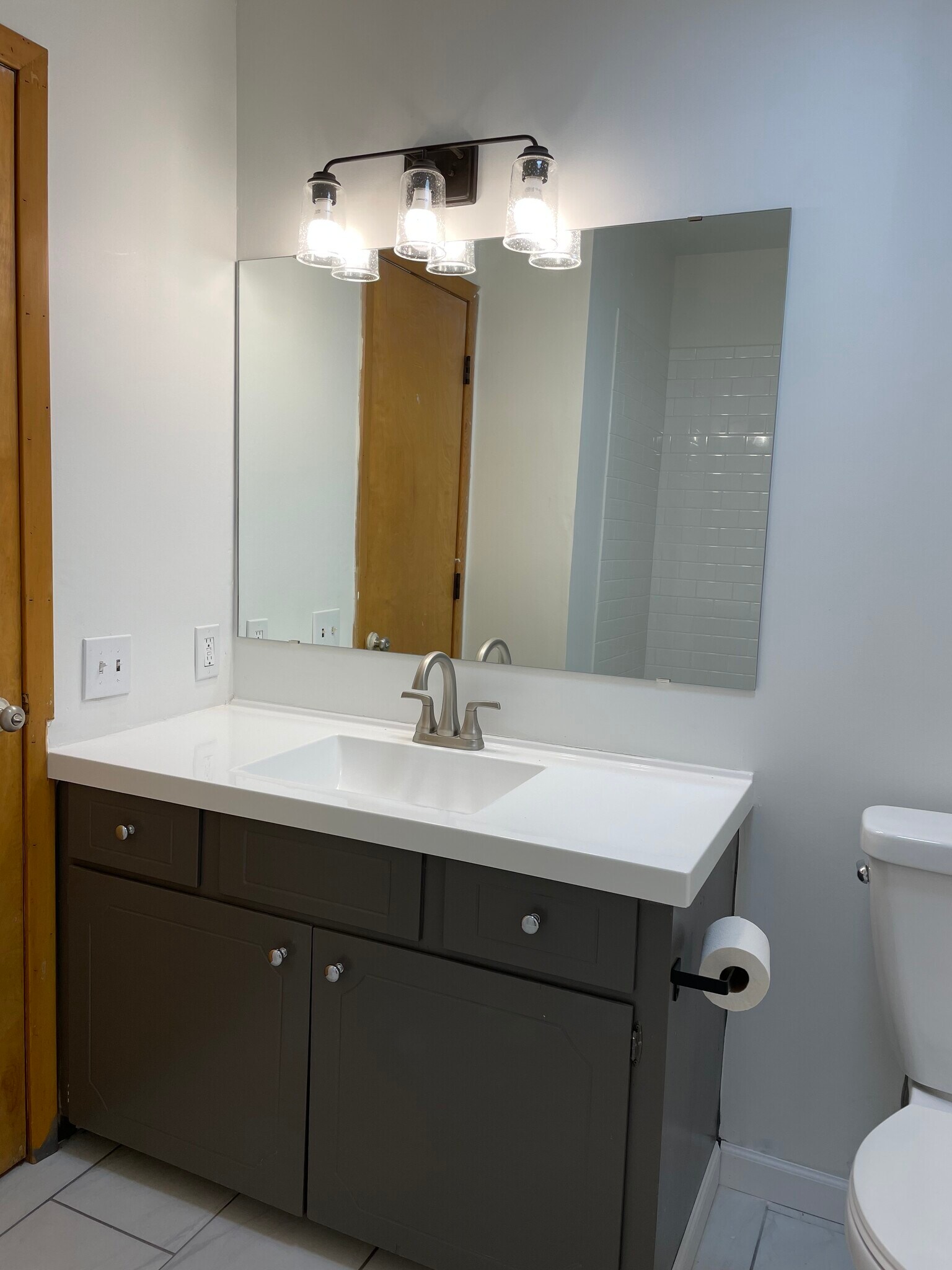 Building Photo - 7016 Antioch Rd