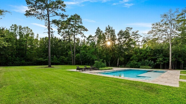 Building Photo - 25019 Butler Hill Ct
