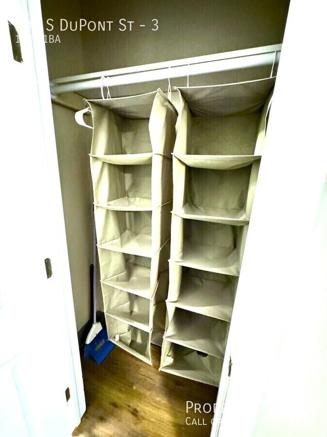 Building Photo - 207 S Dupont St