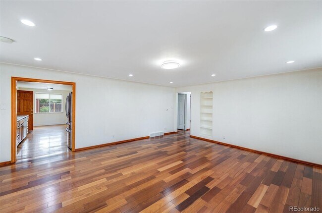 Building Photo - 1289 S Canosa Ct