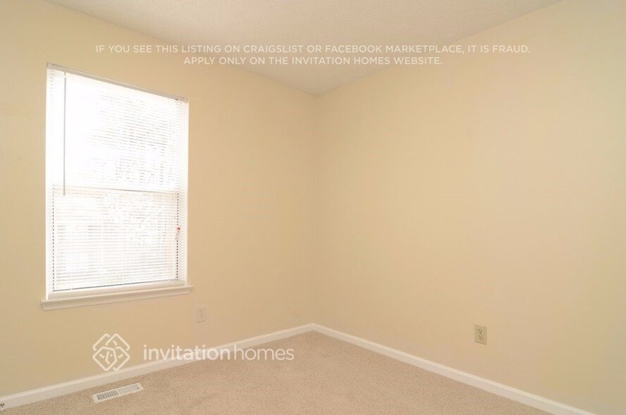 Building Photo - 1060 Heatherwood Ct