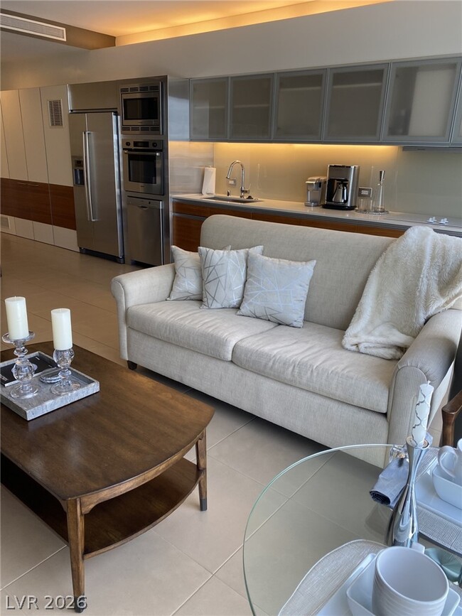 Building Photo - 3726 S Las Vegas Blvd