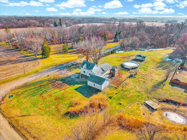 Building Photo - 25998 N Dal Bar Rd