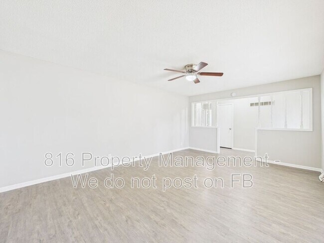 Building Photo - 817 N Choctaw Ave