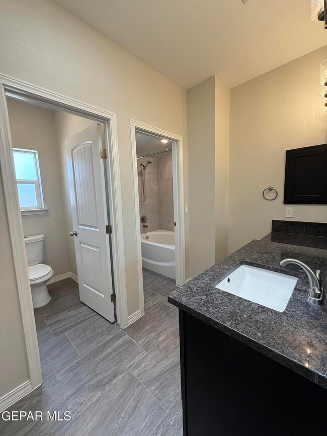 Building Photo - 7412 Rio Rimac Dr