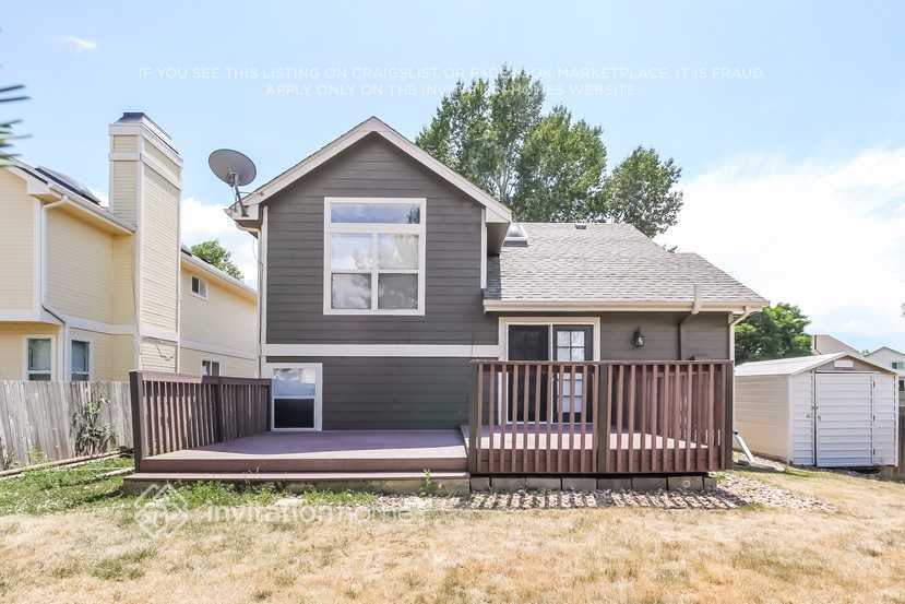 Building Photo - 1154 W 132nd Pl