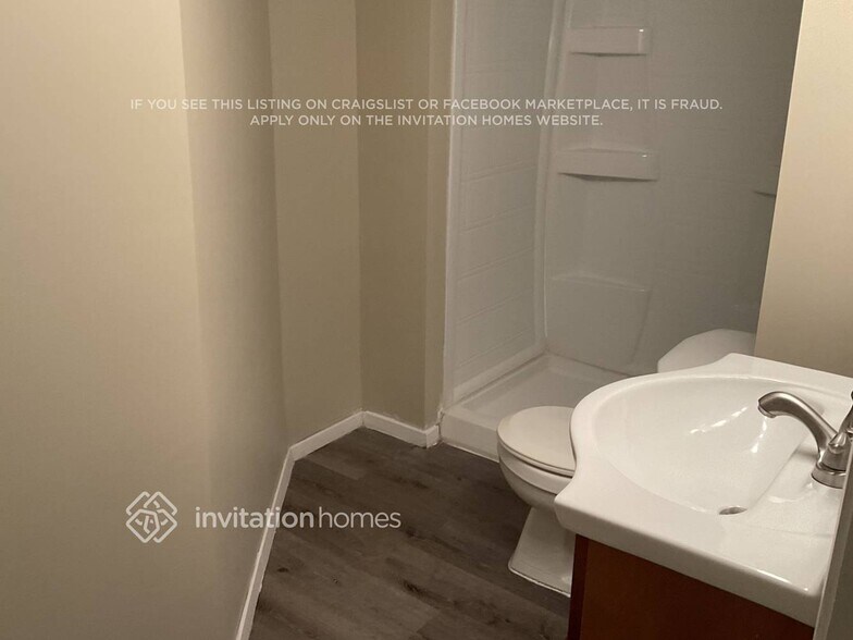 Building Photo - 614 Centennial Dr