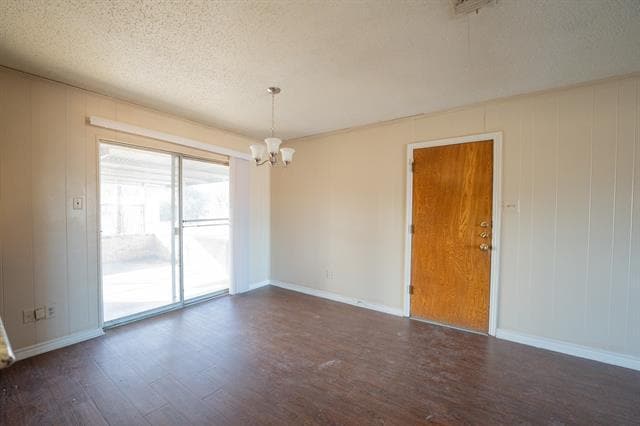 Building Photo - 309 Brookview Dr