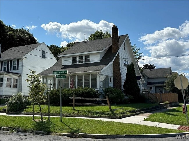 Building Photo - 721 Wadsworth St