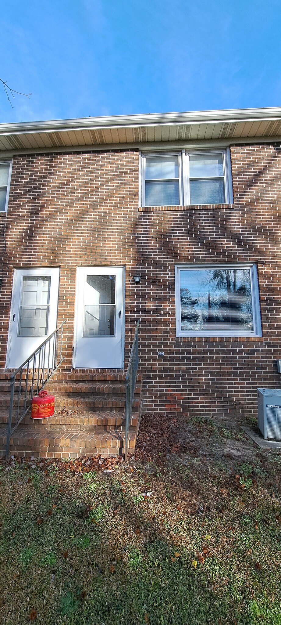 Building Photo - 2819 McLain St