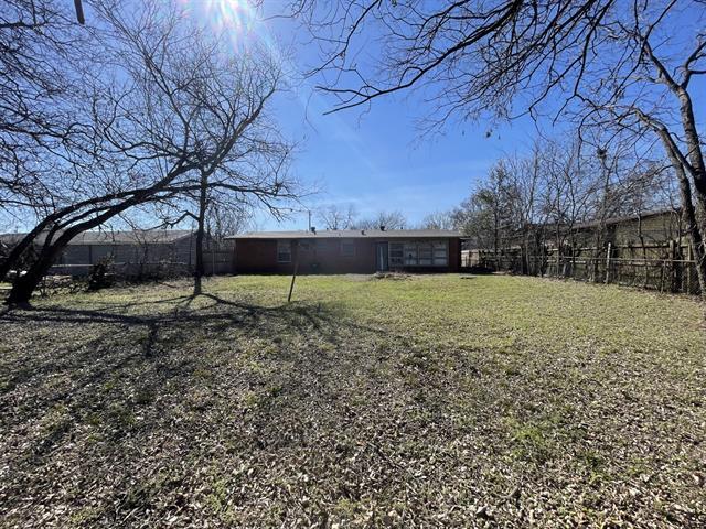 Building Photo - 2513 Greenway St