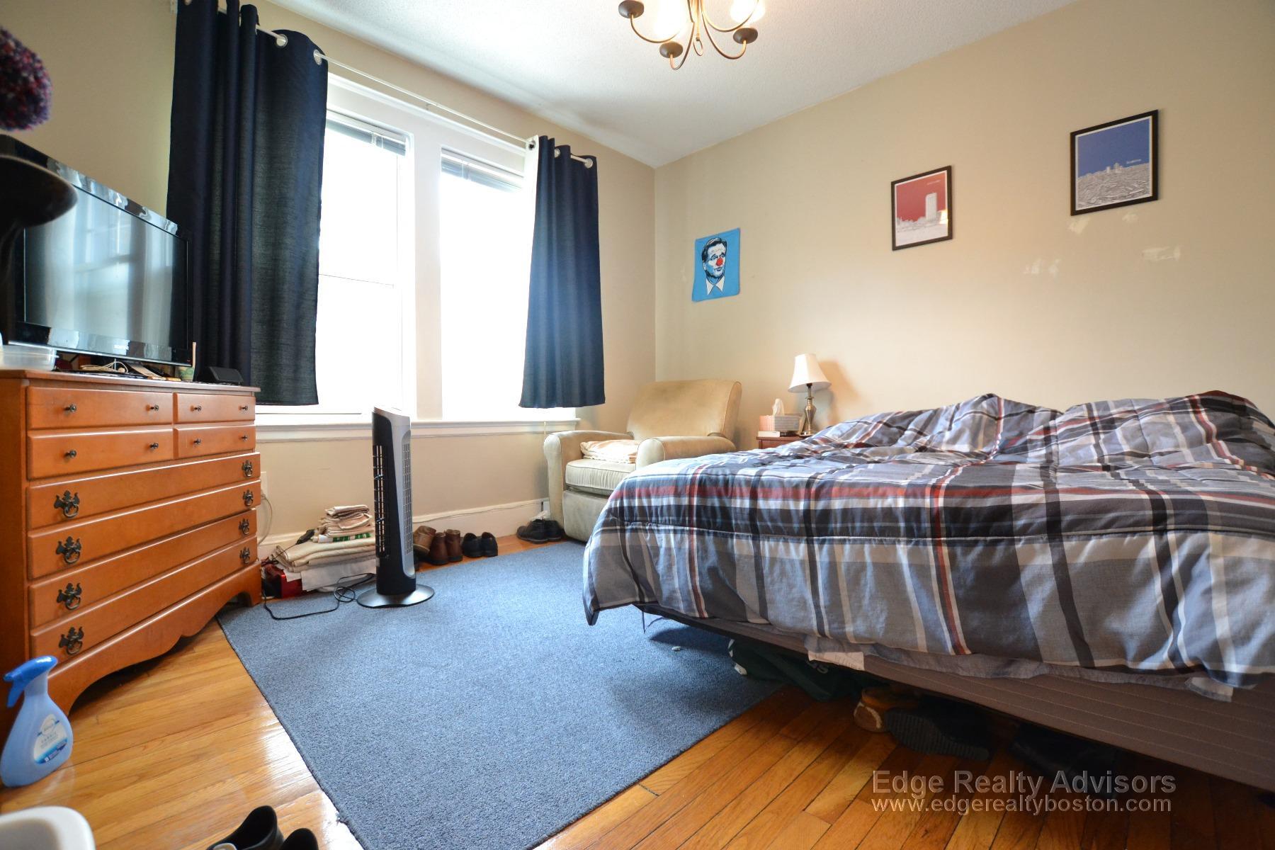 Building Photo - 26 Chiswick Rd