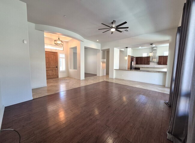 Building Photo - 12825 N Mystic View Pl