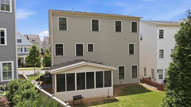 Building Photo - 262 Dawson Dr