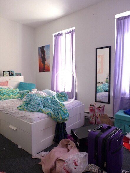 Building Photo - 31 Cunard St