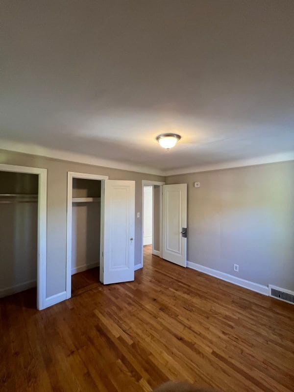 Building Photo - 5214 Hereford St