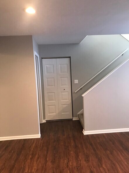 Building Photo - 508 Porsha Ter