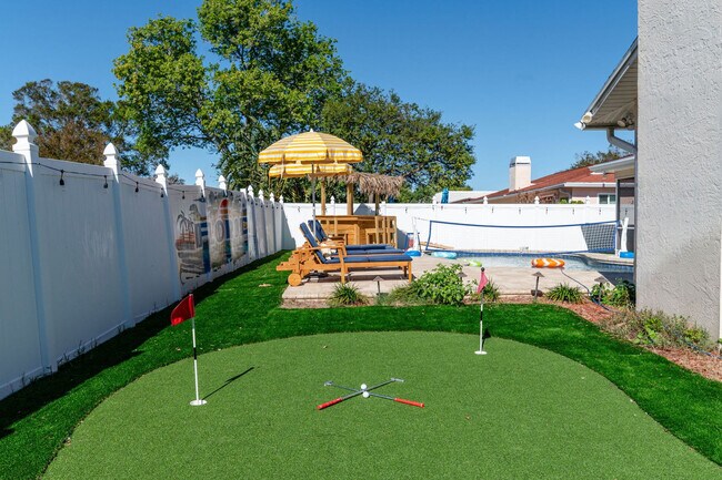 Building Photo - 9414 Laura Anne Dr