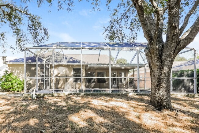 Building Photo - 11022 4th Ave E