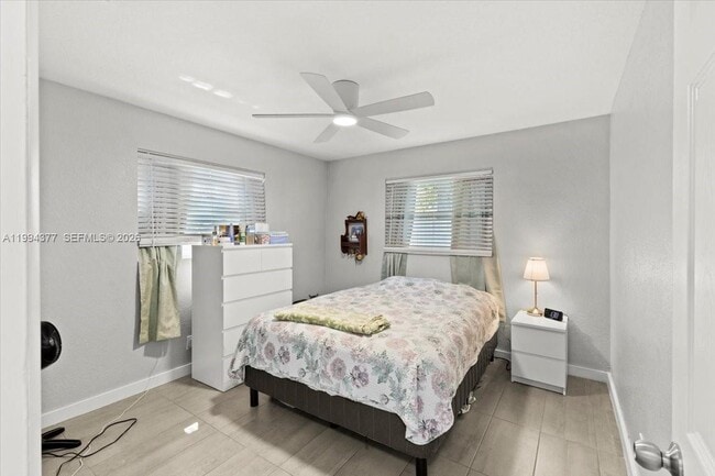 Building Photo - 620 SW 10th St