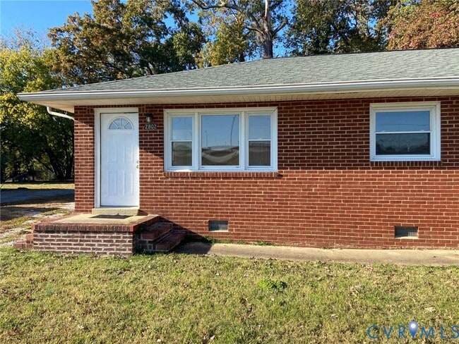 Primary Photo - 2800 Congress Rd